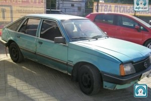Opel Ascona  1989 628743