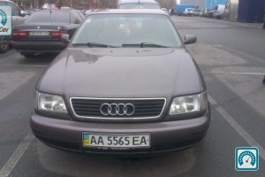Audi A6  1996 638663