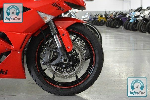 Kawasaki Ninja ZX 600 2012