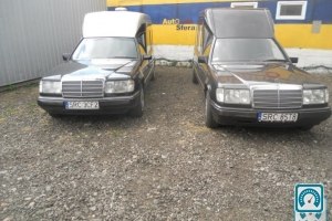 Mercedes E-Class катафалк 1991 №681207
