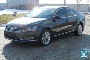 Volkswagen Passat  2012 687541