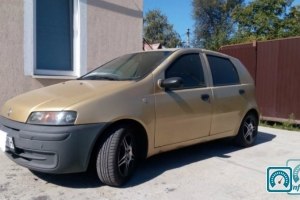 Fiat Punto  2001 687970