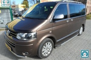 Volkswagen Multivan  2011 691799