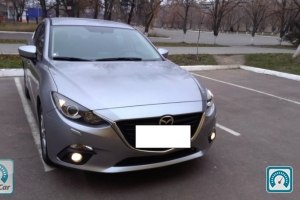 Mazda 3   2015 700696