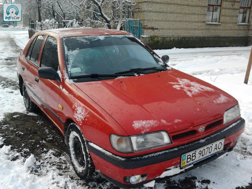 Купить автомобиль Nissan Sunny N14 1992 (красный) с