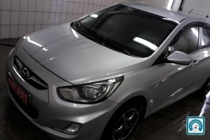 Hyundai Accent  2012 704789