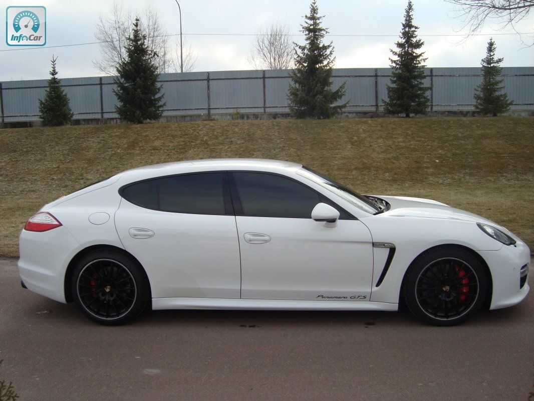 Купить автомобиль Porsche Panamera GTS 2012 (белый) с