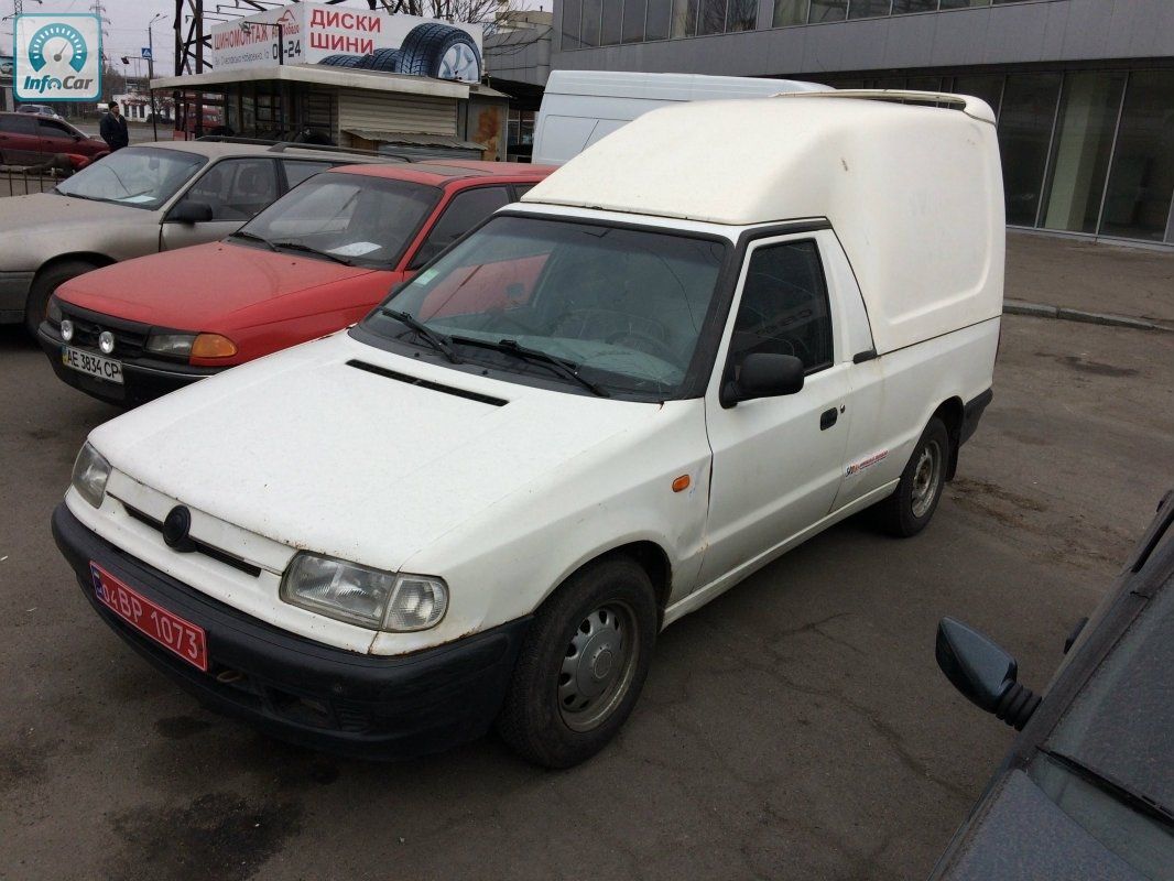 skoda pickup 2000