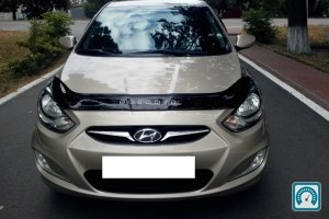 Hyundai Accent  2012 726605