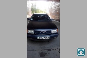 Audi 100  1992 732770