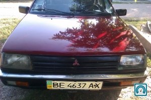 Mitsubishi Lancer  1986 733175