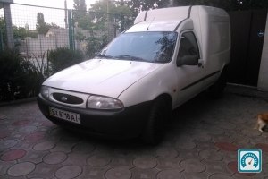 Ford Courier  1999 734224