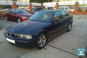 BMW 3 Series  1991 735431