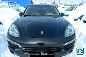 Porsche Cayenne  2011 749728