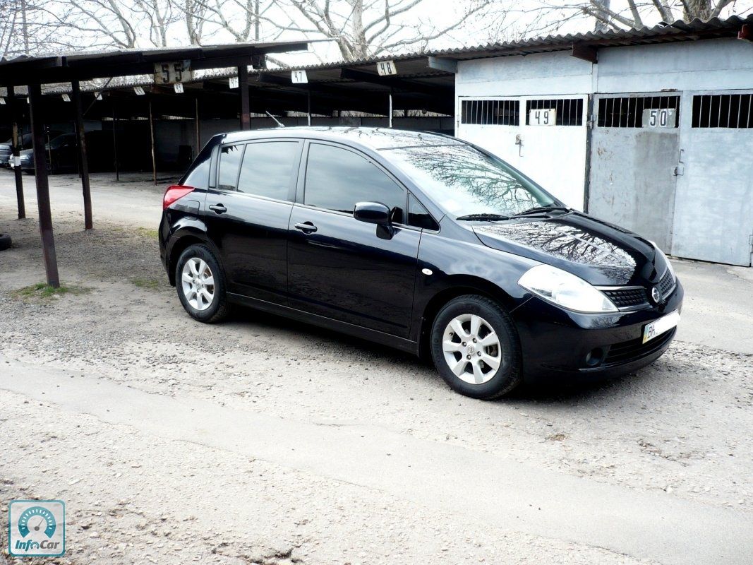 Nissan tiida 2008 хэтчбек