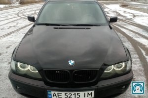 BMW 3 Series  2004 752902