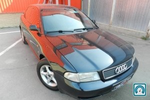 Audi A4  1996 753345