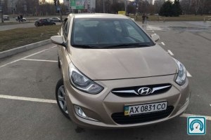 Hyundai Accent  2011 753347