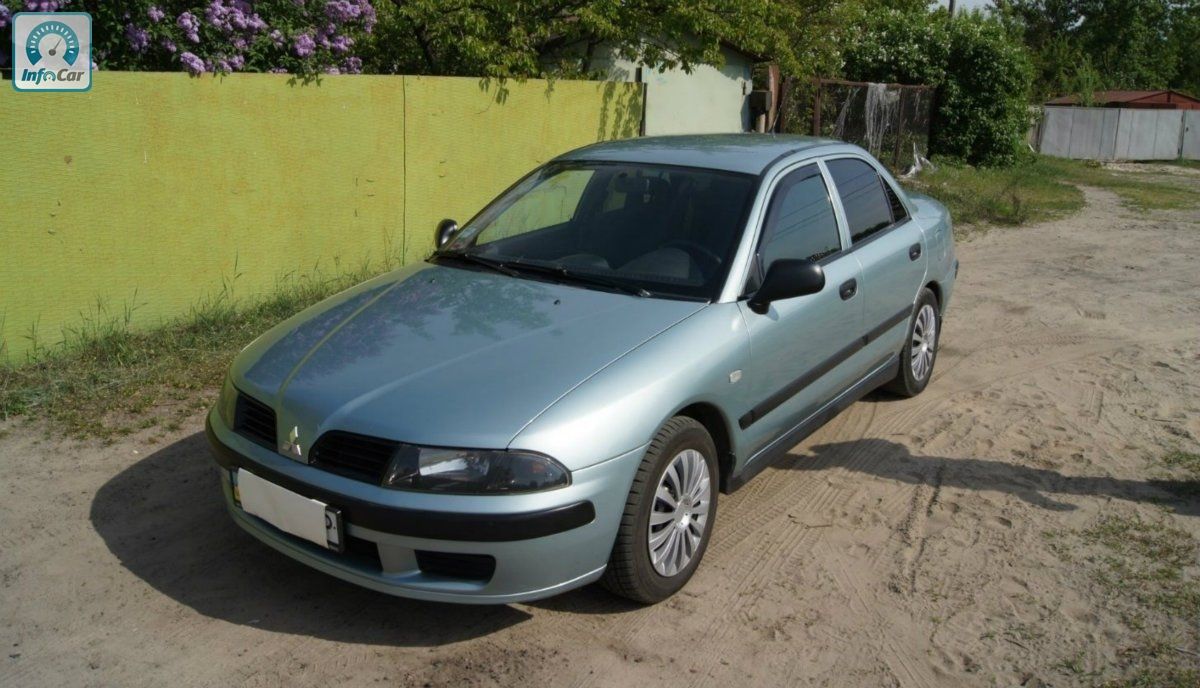 Carisma 2003. Мицубиси Каризма 2003. Mitsubishi Carisma 2003 год. Митсубиши Каризма 2003 год. Тойота Каризма 2003.