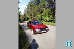 Volkswagen Passat  1992 758287