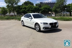 BMW 5 Series  2016 758659