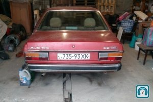 Audi 100  1979 762876