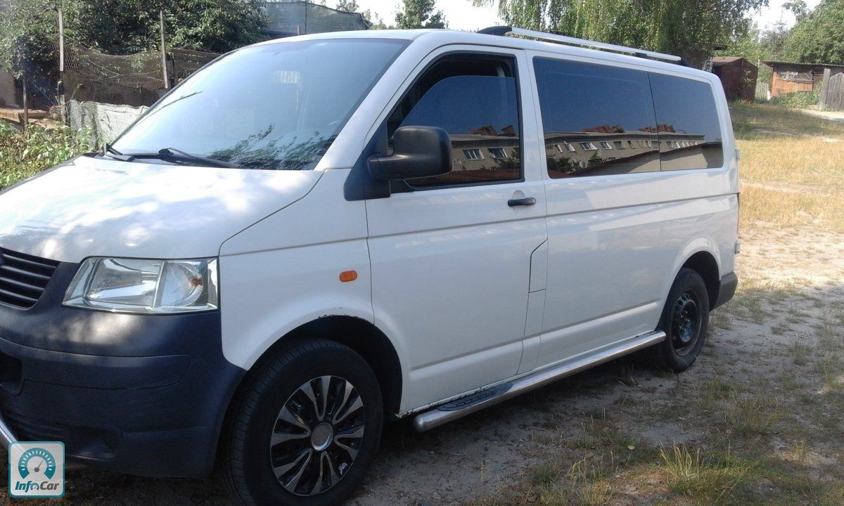 Volkswagen transporter белый