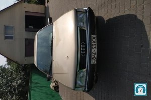 Audi 100  1985 765155