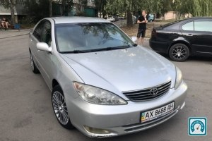 Toyota Camry LE 2005 765542