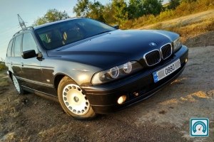 BMW 5 Series  2000 765620