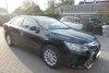 Toyota Camry 2.5 AT 2015.  2