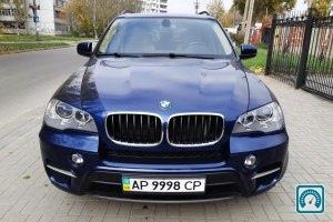 BMW X5  2012 768088
