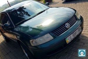 Volkswagen Passat  1999 769636