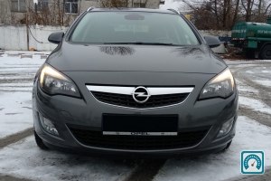 Opel Astra  2011 771530