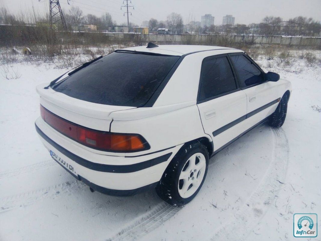 Купить автомобиль Mazda 323 Газ Бензин 1995 (белый) с пробегом, продажа ...