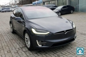 Tesla Model X X P 90 D 2016 771855