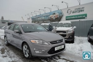 Ford Mondeo  2013 771979