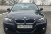 BMW 3 Series  2009.  4