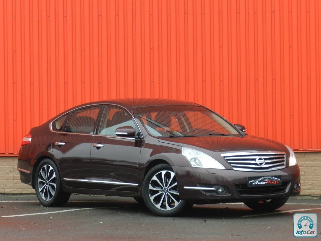 Nissan teana черный 2011