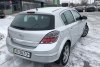 Opel Astra  2014.  3