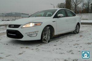 Ford Mondeo  2012 773136