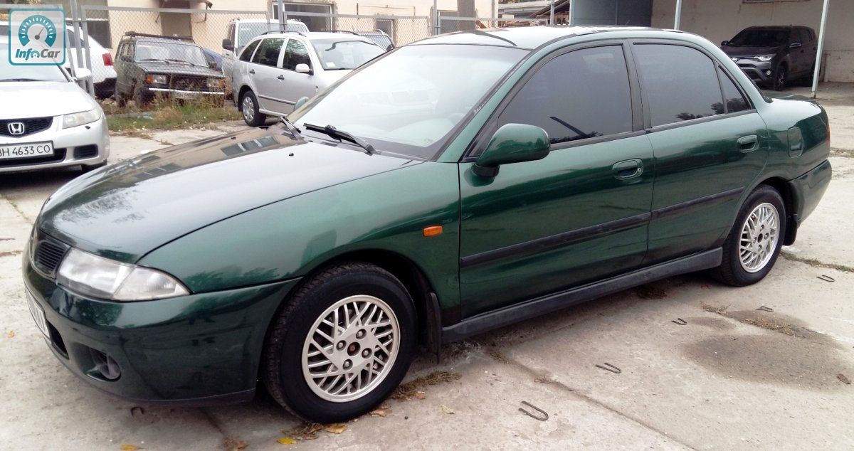 Mitsubishi carisma 1998