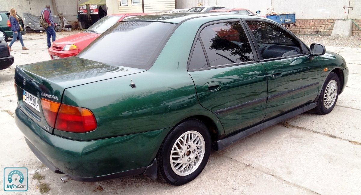 Купить автомобиль Mitsubishi Carisma 1998 (зеленый) с