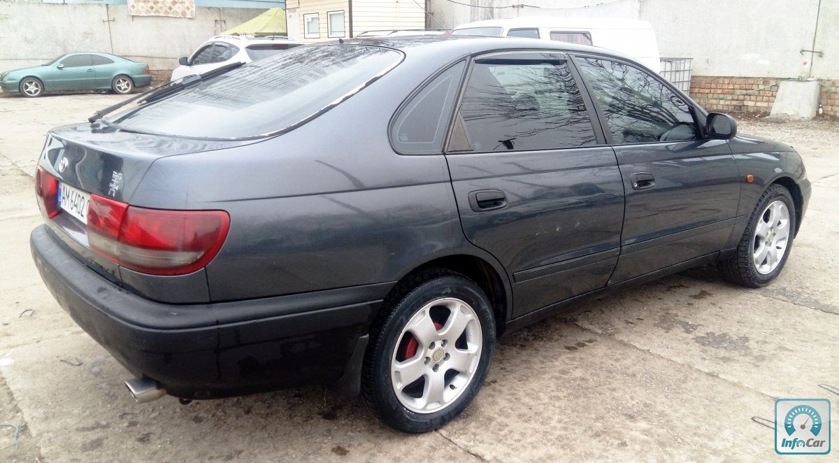 Toyota carina e 1995