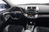 Toyota RAV4 Premium 2011.  8