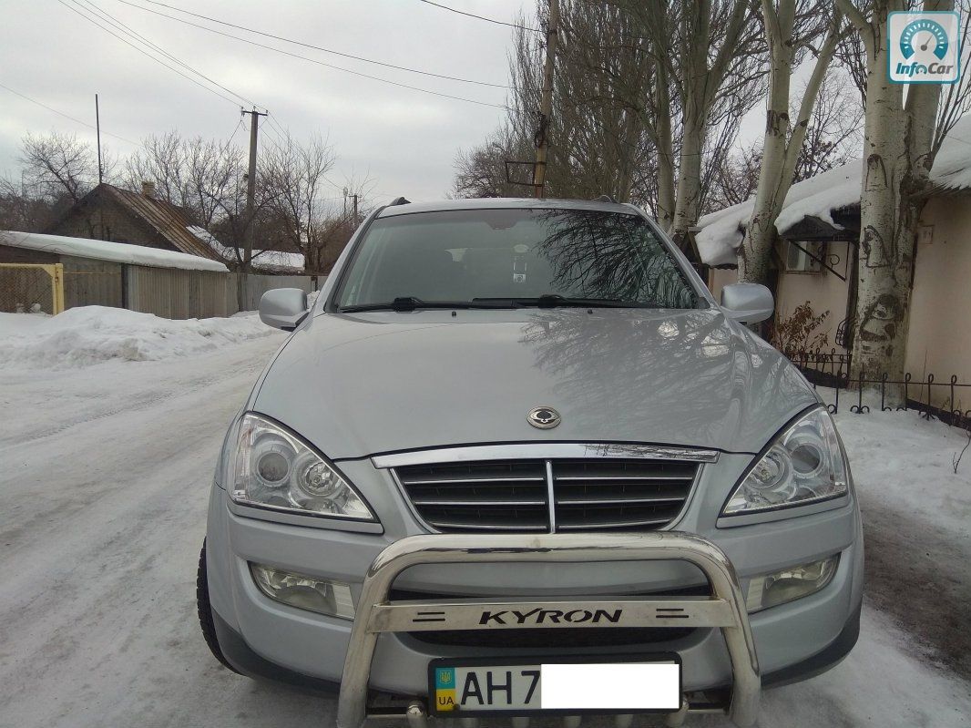 Ssangyong kyron 2012 года