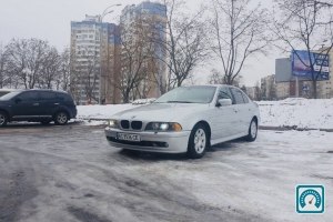 BMW 5 Series  2001 774978