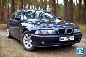 BMW 5 Series  2001 775478