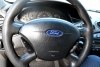 Ford Focus  2002.  8
