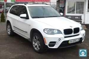 BMW X5  2010 775568